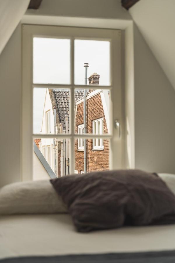 Tiny Attic On The Herengracht, Private Room Amsterdam Exterior photo