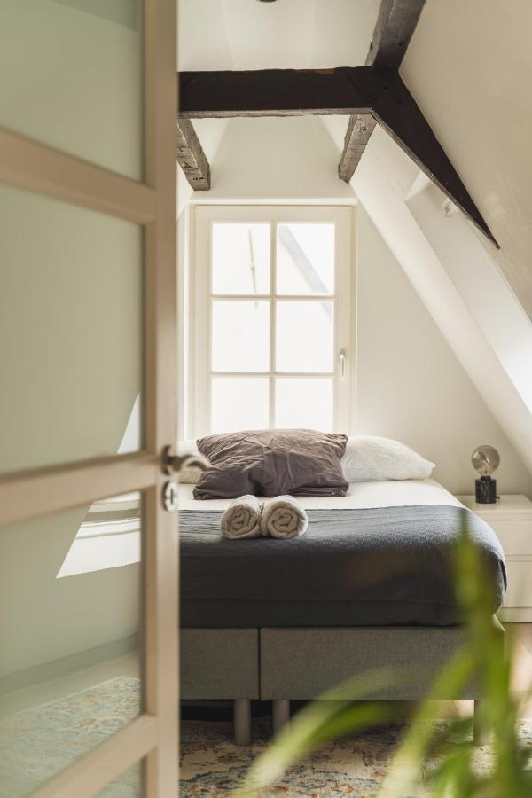 Tiny Attic On The Herengracht, Private Room Amsterdam Exterior photo